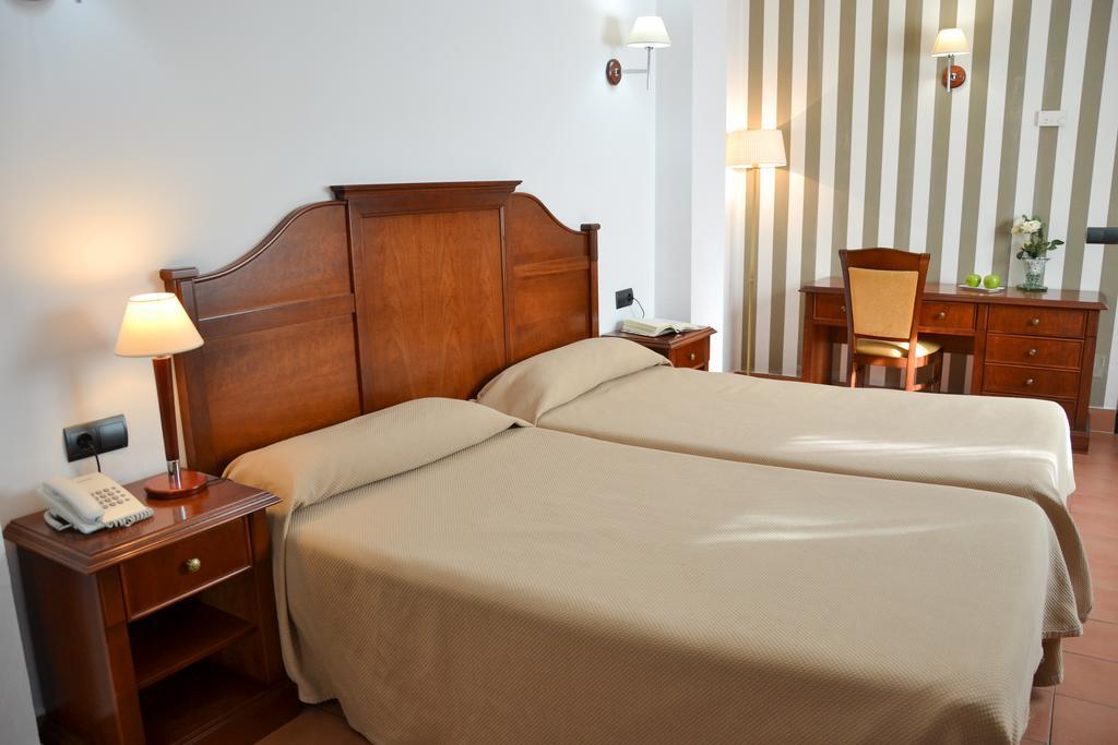 Habitación Doble con baño privado